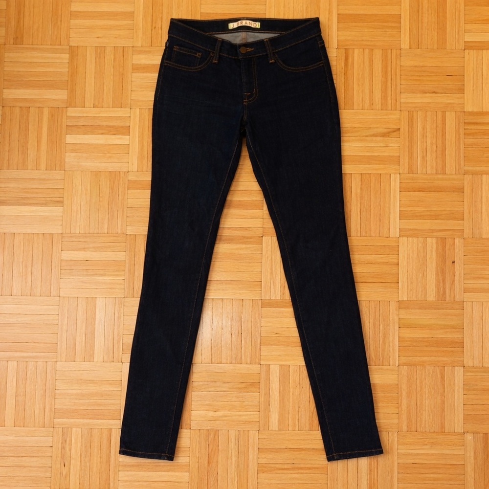 J Brand Starless Mid-rise Jeans 👖 Size 27